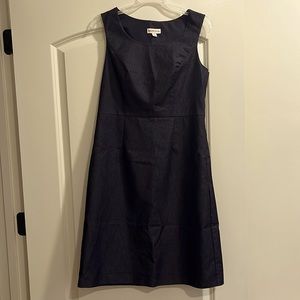 Business-style sleeveless navy dress